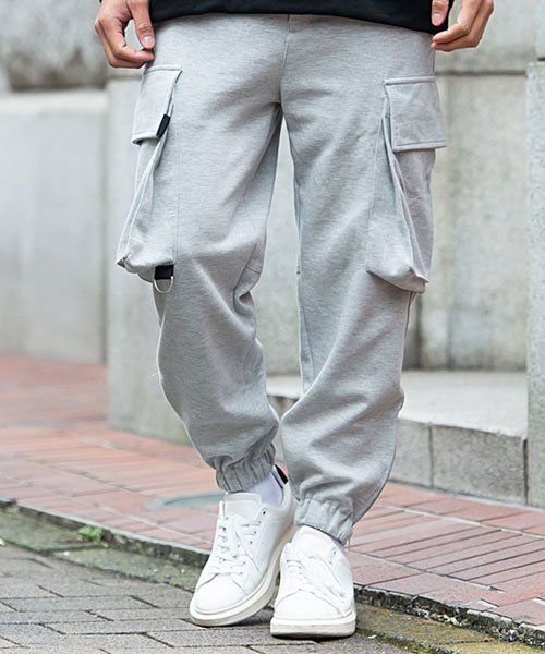 Cavaria プリント入りルーズスウェットカーゴパンツ カーゴパンツ メンズ ボトムス スエットパンツ ジョガーパンツ テーパード ルーズ ゆったり ロゴ プ キャバリア Cavaria Magaseek