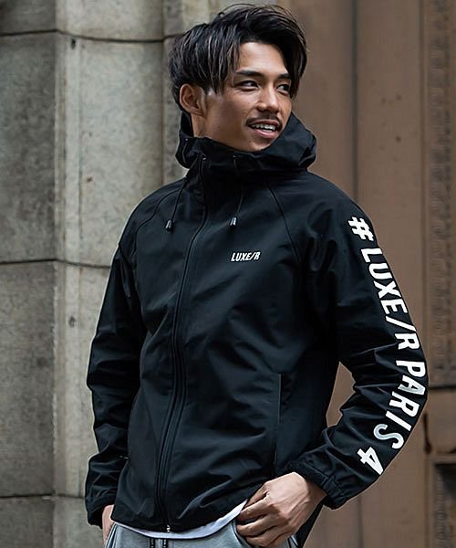 Luxe R ロゴプリント入りジップアップ長袖マウンテンパーカー メンズ ブランド プリント ロゴ ブラック ホワイト 黒 白 蛍光色 ラグジュアリースポーツ エスビーセレクト Sb Select Magaseek
