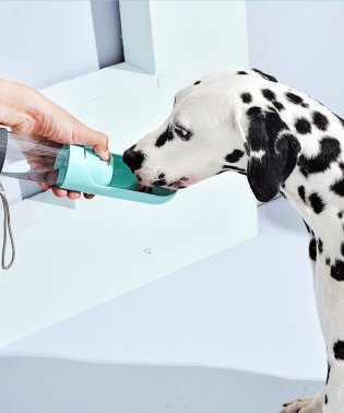 aimoha/アウトドア携帯 犬用水コップ（フィルター付き）/504413421