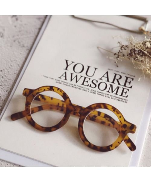 セール キッズ 伊達メガネ だてめがね 眼鏡 めがね メガネ 女の子 男の子 丸めがね サークル ハロウィン 仮装 アクセサリー 子供用 子ども用 ヒョウ柄 ひょう柄 クララキッズ Clarah Kids Magaseek