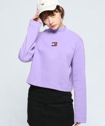 TOMMY JEANS(トミージーンズ)/【WEB限定】フラッグロゴモックネックプルオーバー/ラベンダー