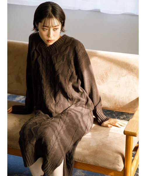 セール Vネックケーブルニットワンピース コエ Koe Magaseek