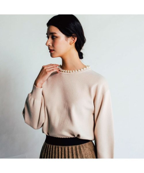 セール ラウンドネックパール付きニット アクアガレージ Aquagarage Magaseek