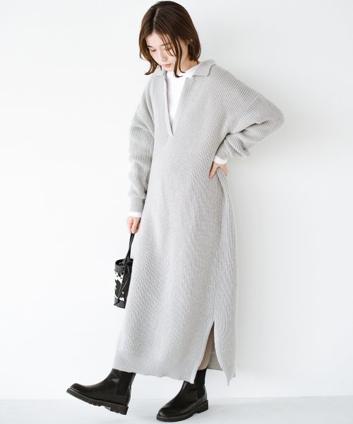 ニットワンピースの ほっこり見え ぴたっと張り付き を回避 ゆるりと着られて重ね着も楽しめるロングニットワンピースby Who Made Me ハコ Haco Magaseek