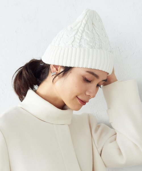 COMME CA ISM (コムサイズム（レディス）)/ケーブル編み　ニット帽/ホワイト