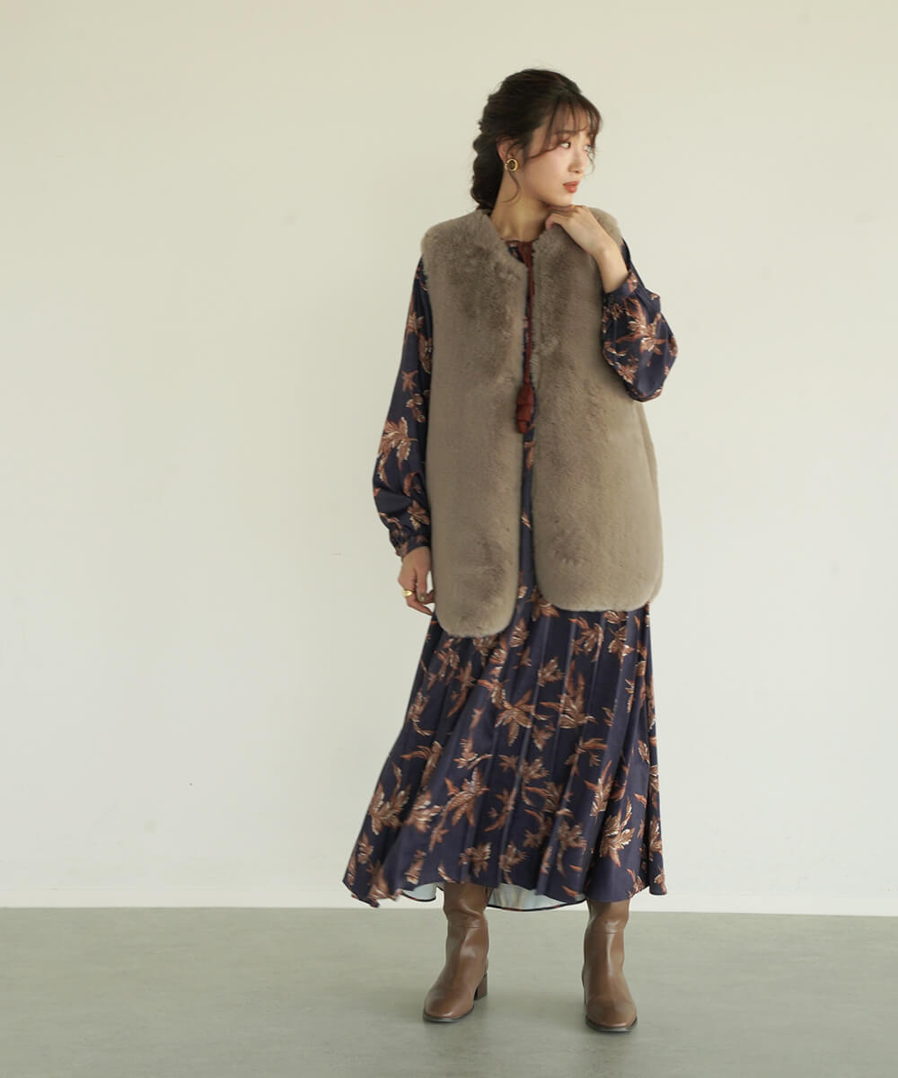あいあい様　【新品未使用】ヤマダヤVinファーベスト 全3色【Vin&Age/ヴィン&エイジ】2024AW「Eskimo Fur Vest