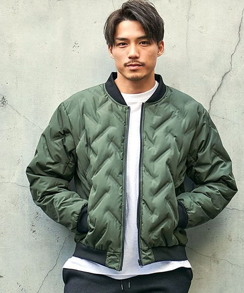 Cavaria 撥水シームレスma 1ジャケット アウター メンズ ブルゾン ブランド シームレス 撥水 Ma1 ダウン 中綿 ブルゾン 軽量 軽い 防寒 ス キャバリア Cavaria Magaseek