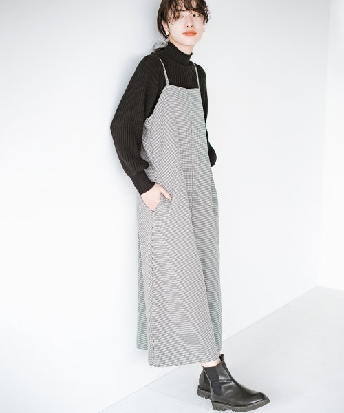 F おしゃれ女子はごまかし上手 ディテールに乙女心を忍ばせた からだを綺麗に見せるシルエットの千鳥柄キャミワンピース ハコ Haco Magaseek