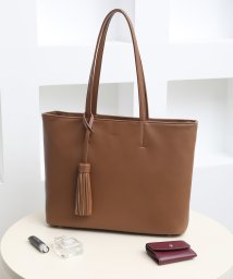 UNGRID bag(アングリッド　バッグ)/ビッグタッセル　ラージトートバッグ/OAK