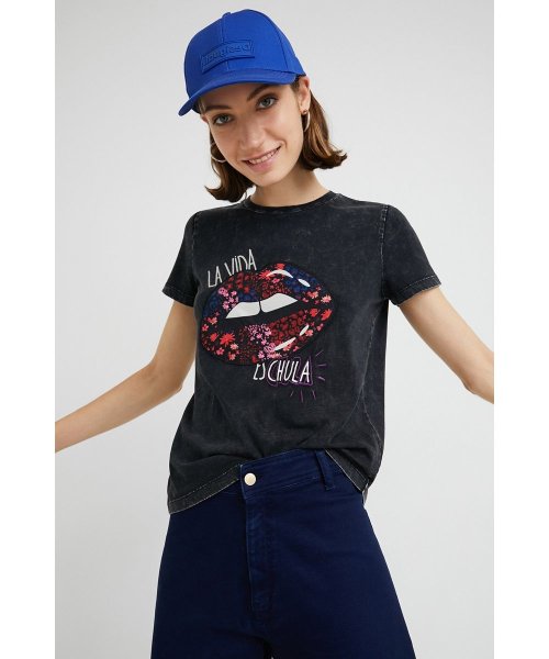 Desigual(デシグアル)/ウィメンズ Tシャツ半袖 GILDA/ブラック系