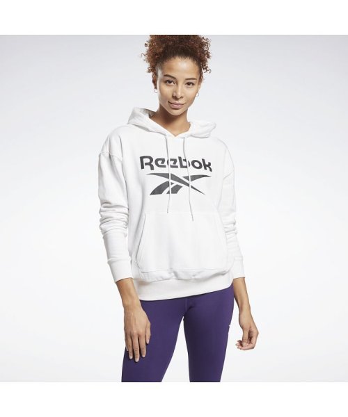 Reebok(リーボック)/リーボック アイデンティティ ロゴ フレンチテリー フーディー / Reebok Identity Logo French Terry Hoodi/ホワイト