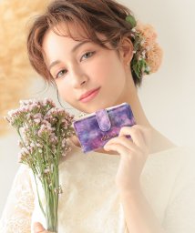 Clelia-u-/Clelia－u－ クレリアユー キーケース レディース 本革 エナメル アートレザー カードポケット 小銭入れ 日本製 Bouquetシリーズ CLU－806/504478042