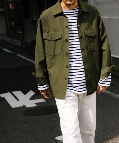 SHIPS MEN(シップス　メン)/SHIPS STANDARD: FINX COTTON バックツイル ユーティリティージャケット/オリーブ