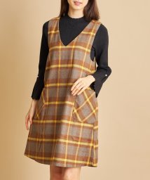 tocco closet(トッコクローゼット)/ポケット付き飾り釦装飾起毛チェックジャンパースカート/CHACOALGRAY