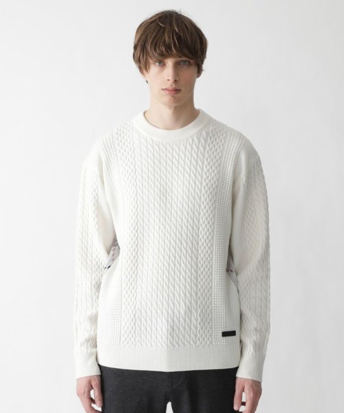 カシミヤミックスクルーネックニット メンズファッション 阪急百貨店公式通販 阪急 Men S Online Store