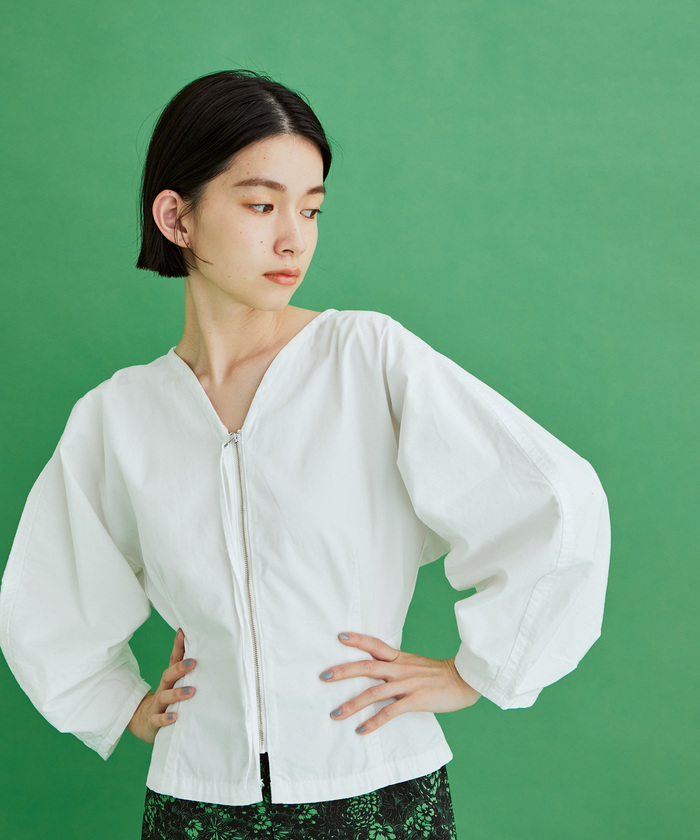 2022アダムエロペ　ブラウス白