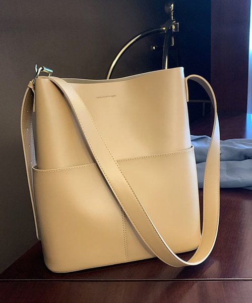 セール 新作 外ポケット付きフェイクレザートートバッグ ポーチ付き Aimoha アイモハ Aimoha Magaseek セール 新作 外ポケット付きフェイクレザートートバッグ ポーチ付き Aimoha アイモハ Aimoha Magaseek