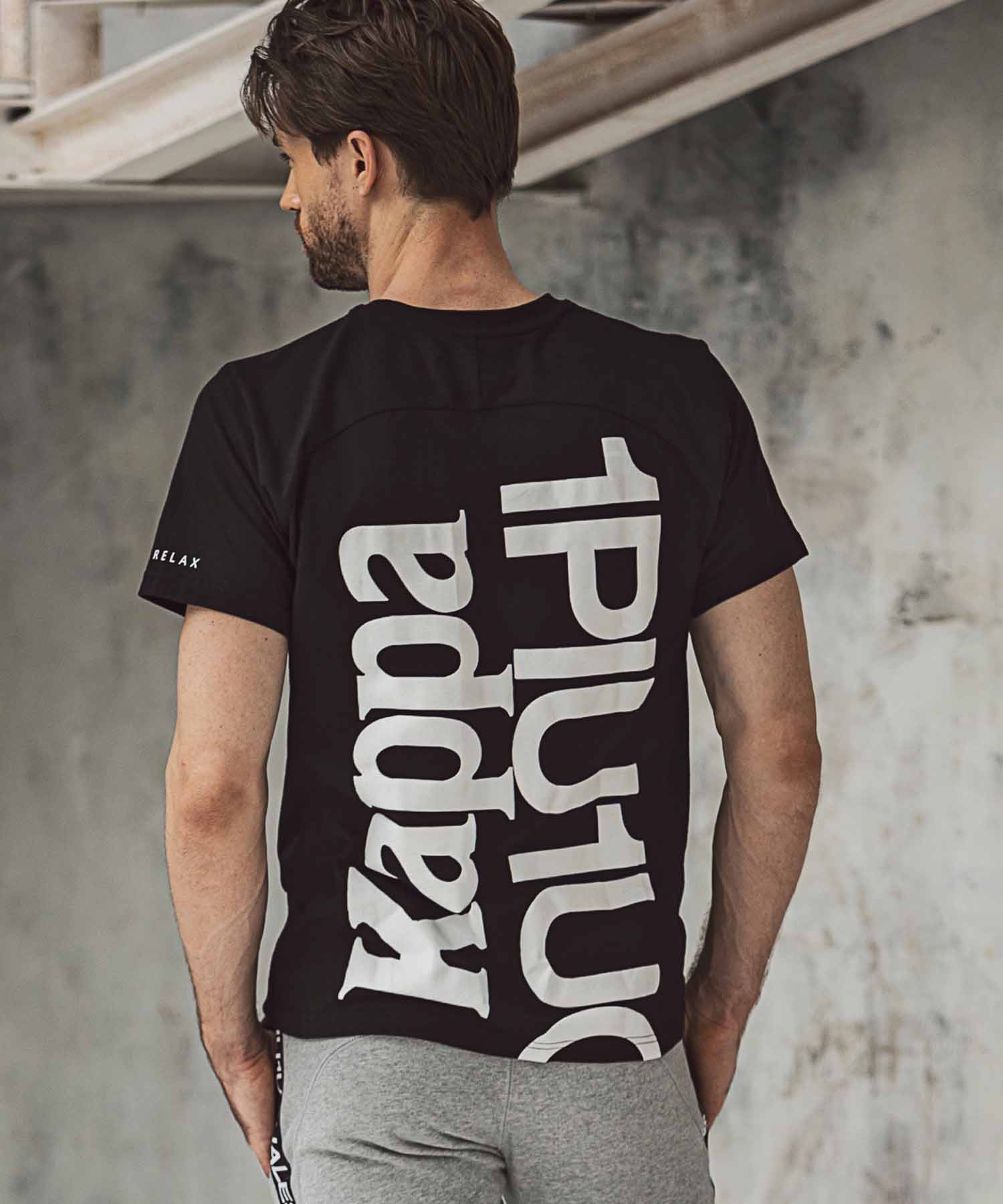 人気商品超目玉 目玉商品 1PIU1UGUALE3 SPORT Tシャツ クルーネック