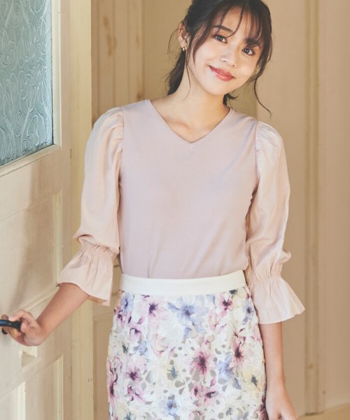 セール 袖刺繍異素材プルオーバー デビュー ド フィオレ Debut De Fiore Magaseek