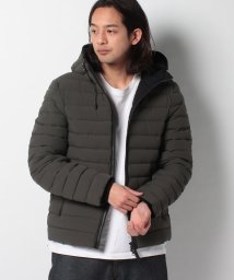 TRANS CONTINENTS.(トランスコンチネンツ（メンズ）)/（Mackage）OZZY LUX LIGHT WEIGHT DOWN GROUP/グリーン