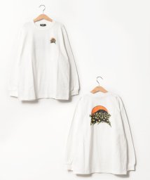 XLARGE KIDS(エクストララージ　キッズ)/星ロゴ長袖Tシャツ/ホワイト