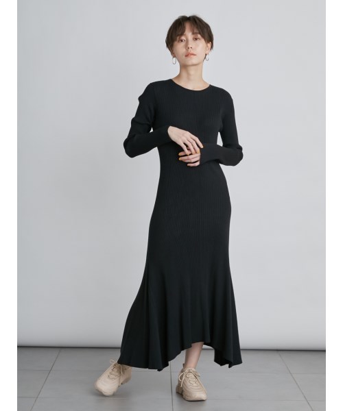 クライマックスセール再値下げ Emmi Atelier バッククロスニットワンピース 人気ブランドを Arnica Ws Ir