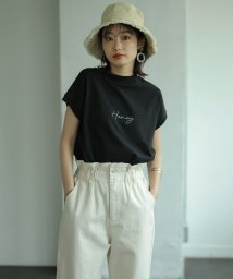 n.f.(エヌエフ)/フレンチスリーブフロントプリントＴシャツ/ブラック