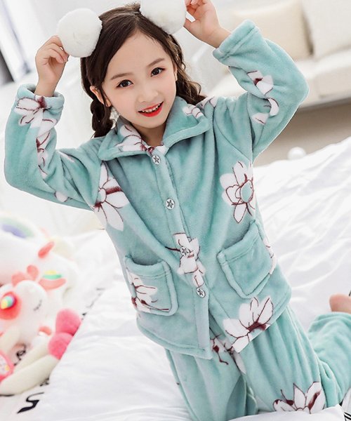魅力の 女児パジャマ 150