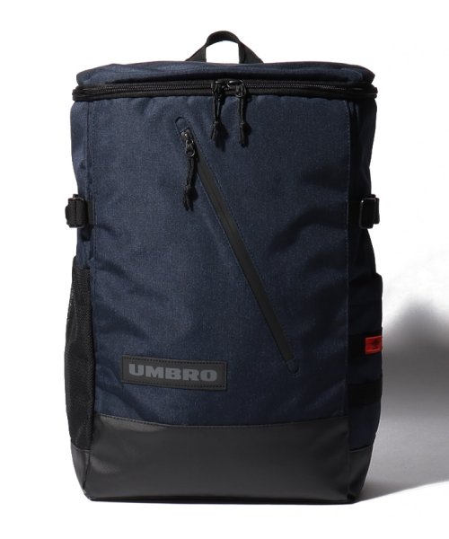 umbro(アンブロ)/【消臭・再帰反射】バックパックM｜PC＋シューズ収納可能｜約30L【アウトレット】/ネイビー