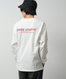 KENES GRAFFITI(ケネスグラフィティ)/ポケット付バックプリントロングTシャツ/オフホワイト