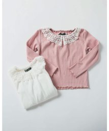 BeBe(ベベ)/フラワー レース 襟 裾 メロウ Tシャツ (90~150cm)/ピンク