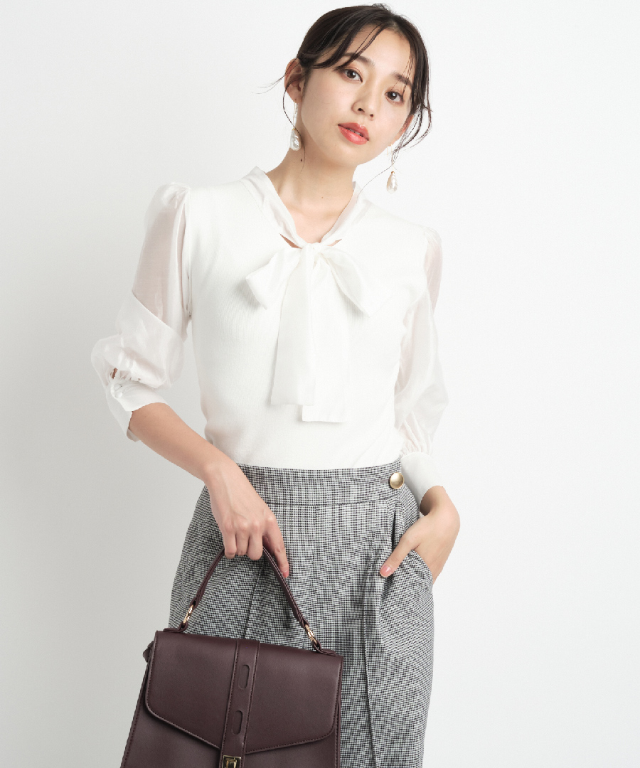 8分袖ボウタイニット