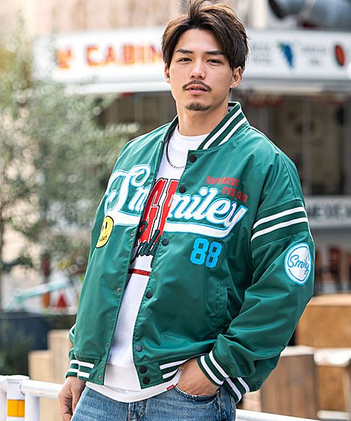 新品未使用 スタジャン 締め切っ 緑 ストリートファッション 新品未使用 スタジャン 締め切っ 緑 ストリートファッション
