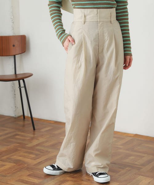 セール ハイウエストタックパンツ センスオブプレイス バイ アーバンリサーチ Sense Of Place By Urban Research Magaseek