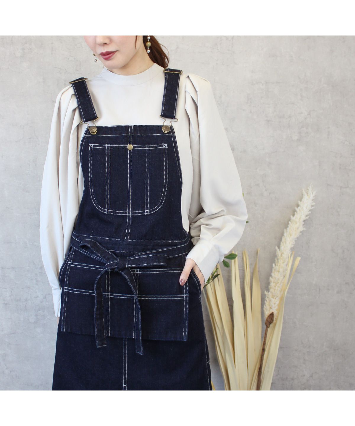 アウトドアにもワークファッションにも使える多機能おしゃれエプロンです ノッド Nod Magaseek