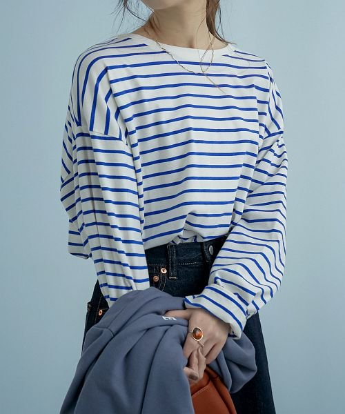 絶妙なサイジングに惚れるボーダーカットソー レディース トップス Tシャツ 長袖 ロングtシャツ 春服 ロンt 綿 コットン ホワイト ブラック ブルー グリー ファッションレター Fashion Letter Magaseek