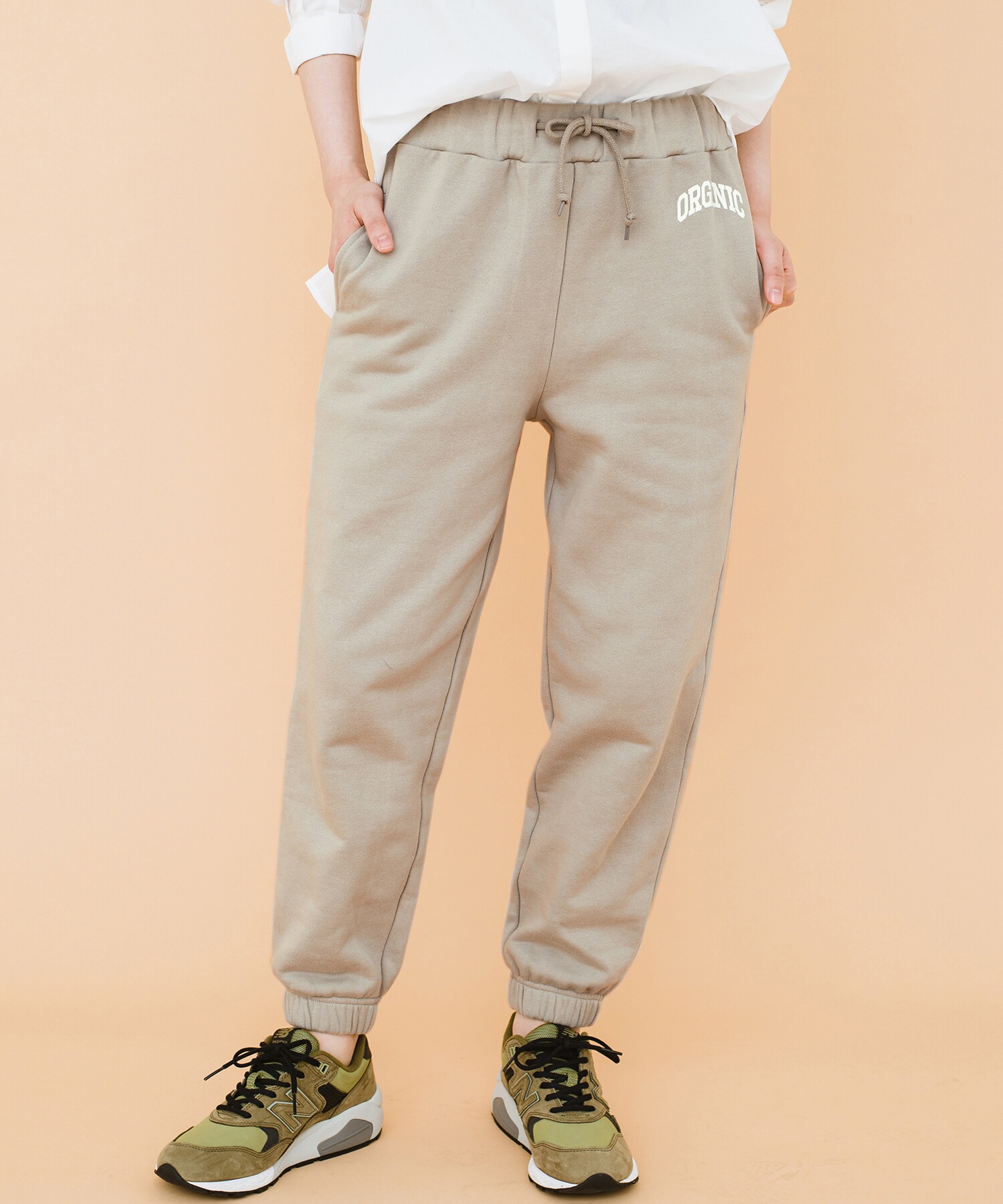 ハコ Haco ラフな抜け感がかっこいい ｐｂｐオーガニックコットン カレッジロゴ風スウェットパンツ ユニセックス Magaseek