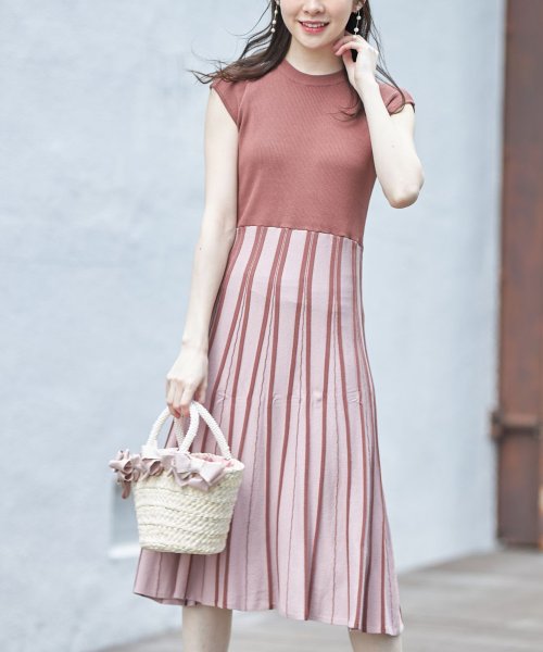 ストライプ切り替えフレンチスリーブニットワンピース トッコクローゼット Tocco Closet Magaseek