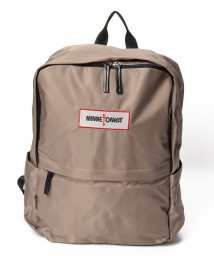 MINNETONKA(MINNETONKA)/Square back pack/ベージュ