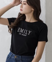 JULIA BOUTIQUE(ジュリアブティック)/EMILY刺繍ロゴデザインTシャツ/22044/ブラック