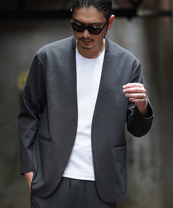 ノーカラージャケット 動かせ