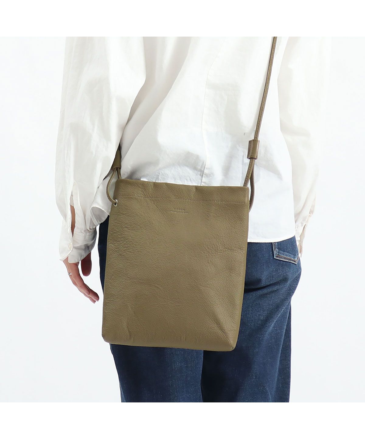 スロウ ショルダーバッグ SLOW embossing leather shoulder bag L 縦型