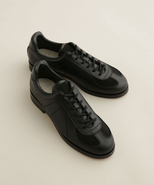 foot the coacher/別注 NON－SPORTY SNEAKERS GERMAN 商品説明foot the coacher（フットザコーチャー）『上品さとストリート感を併せ持つデザイン』オーソドックスなスニーカーをモチー EIM1545272221(11880円)