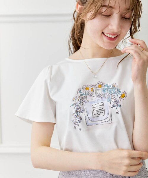 セール クチュールブローチ Couture Brooch 大好評 定番人気のなめらかコットン素材 パルファムフレアスリーブtシャツ Magaseek
