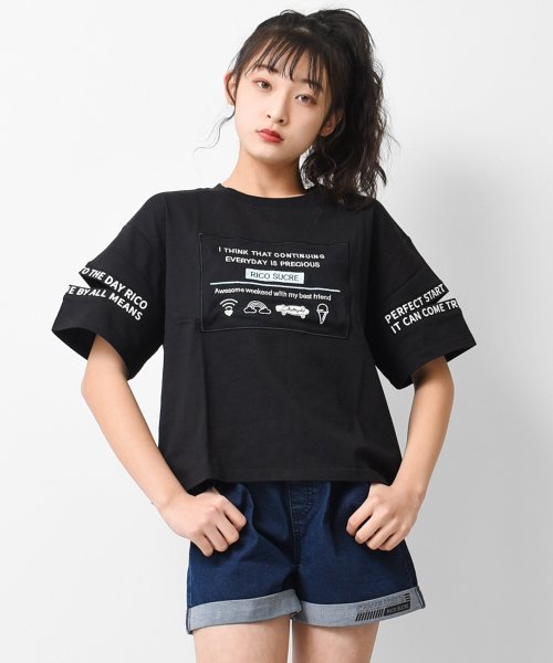 RiCO SUCRE(リコ シュクレ)/チュール刺繍ロゴ袖スリットTシャツ/ブラック