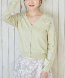 tocco closet(トッコクローゼット)/【TVドラマ着用】パールビジュー付きオーガンジーフラワー刺繍入りカーディガン/Lemon