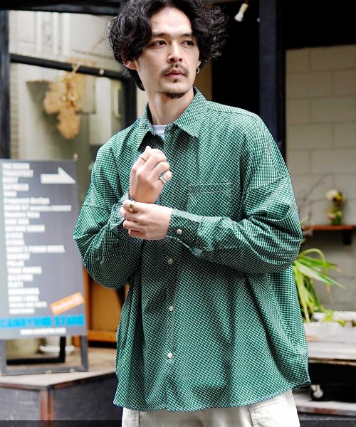 ポリused Like総柄プリントビッグシルエットシャツ メンズ カジュアル シャツ 長袖 トップス オーバーサイズ ドロップショルダー ジギーズショップ Jiggys Shop Magaseek ポリused Like総柄プリントビッグシルエットシャツ メンズ カジュアル シャツ 長袖 トップス オーバーサイズ ドロップショルダー ジギーズショップ Jiggys Shop Magaseek