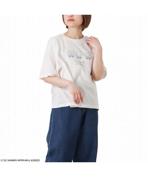 MAC HOUSE(women)(マックハウス（レディース）)/サンリオキャラクターズ スケートボードプリントTシャツ F97036KM/オフホワイト