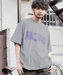 SB Select/NCAA ロゴプリントクルーネック半袖Tシャツ メンズ ブランド 半袖 プリント トップス ロゴ 綿 クルーネック インナー 大人 ユニセックス ホワイト ブラ/504602992