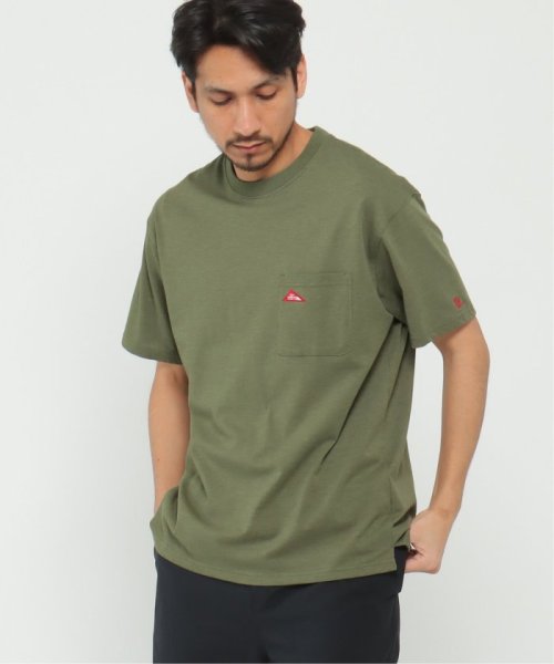 ikka(イッカ)/URBAN NATURE LIFE ロゴワッペンポケTシャツ/オリーブ